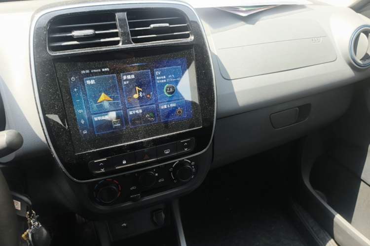 Used Renault E-Nuo 2019 e-Smart Model Audio And AC Panel