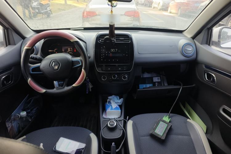 Used Renault E-Nuo 2019 e-Intelligent Model Center Console