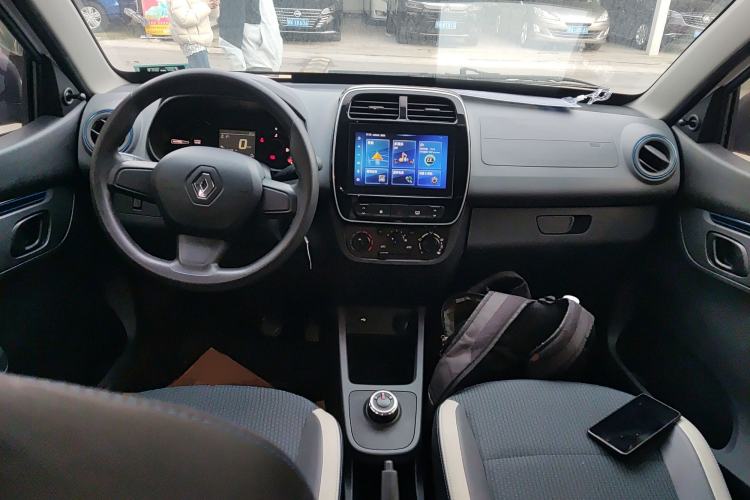 Used Renault E-Nuo 2019 e-Smart Model Center Console
