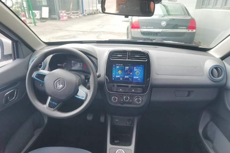 Used Renault E-Nuo 2019 e-Intelligent Model Center Console