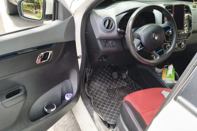 Used Renault E-Nuo 2019 e-Intelligent Model Driver Seat