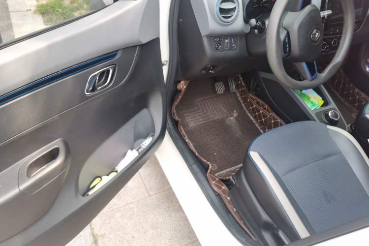 Used Renault E-Nuo 2019 e-Intelligent Model Driver Seat