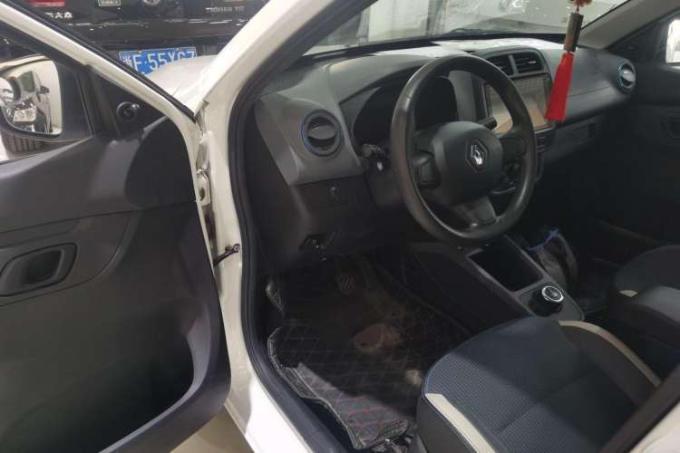 Used Renault E-Nuo 2019 e-Smart Model Driver Seat