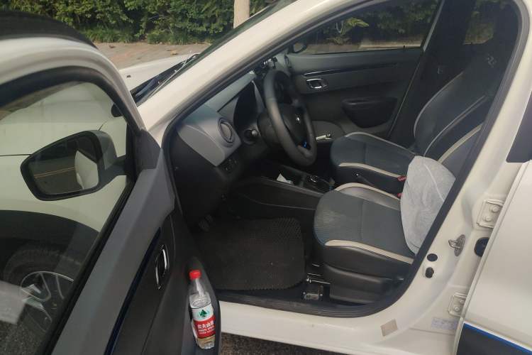 Used Renault E-Nuo 2019 e-Intelligent Model Driver Seat