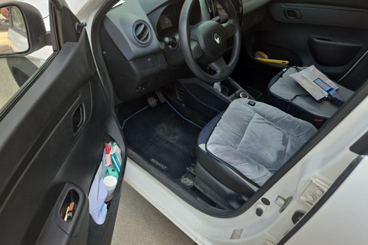 Used Renault E-Nuo 2019 e-Smart Model Driver Seat