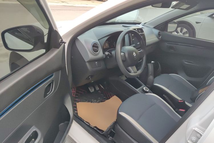 Used Renault E-Nuo 2019 e-Smart Model Driver Seat
