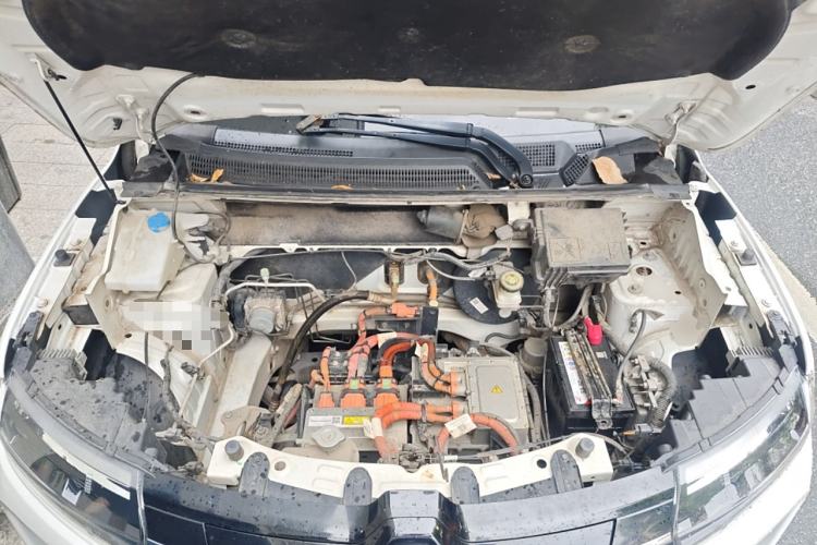 Used Renault E-Nuo 2019 e-Intelligent Model Engine Bay