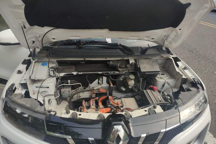 Used Renault E-Nuo 2019 e-Intelligent Model Engine Bay