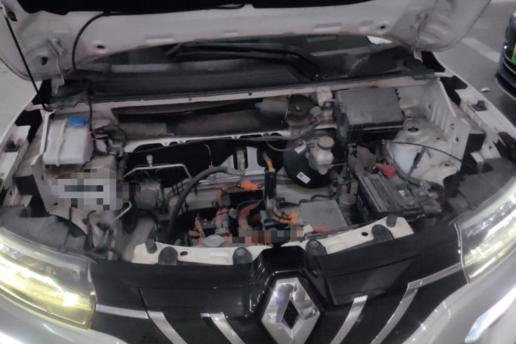 Used Renault E-Nuo 2019 e-Q model Engine Bay