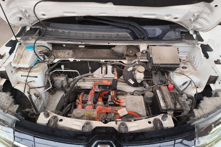 Used Renault E-Nuo 2019 e-Intelligent Model Engine Bay