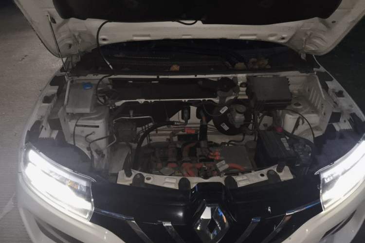 Used Renault E-Nuo 2019 e-Intelligent Model Engine Bay