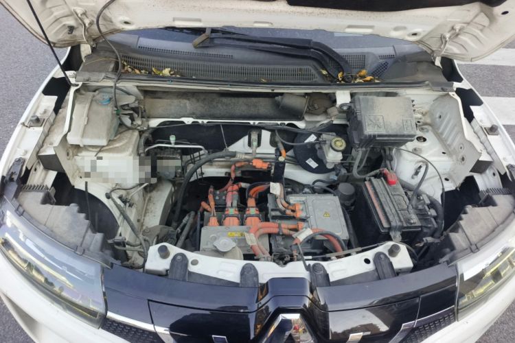 Used Renault E-Nuo 2019 e-Intelligent Model Engine Bay