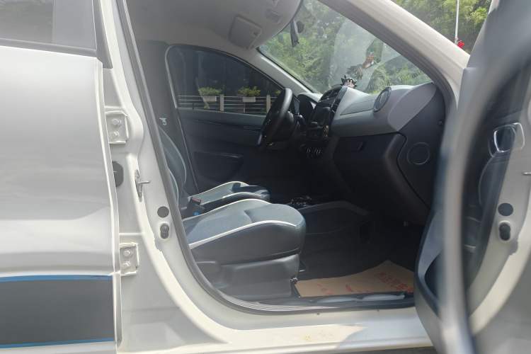 Used Renault E-Nuo 2019 e-Intelligent Model Exterior 10