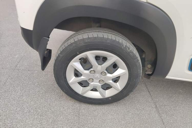 Used Renault E-Nuo 2019 e-Smart Model Exterior 5