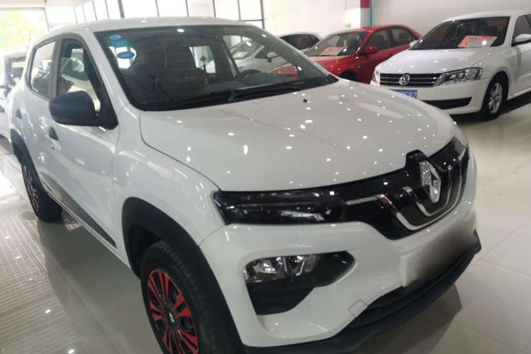 Used Renault E-Nuo 2019 e-Smart Model Front Right 45 Deg