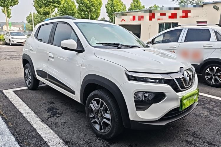Used Renault E-Nuo 2019 e-Intelligent Model Front Right 45 Deg