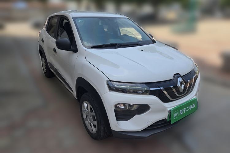 Used Renault E-Nuo 2019 e-Smart Model Front Right 45 Deg