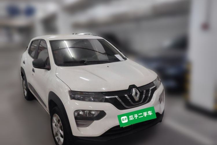 Used Renault E-Nuo 2019 e-Q model Front Right 45 Deg