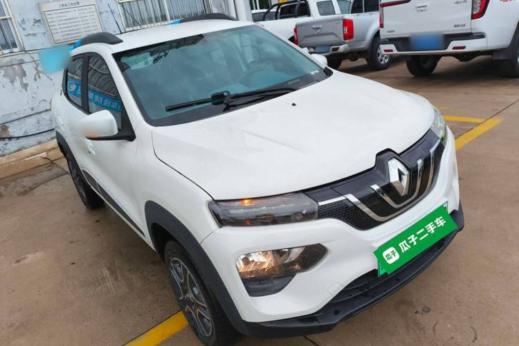 Used Renault E-Nuo 2019 e-Intelligent Model Front Right 45 Deg