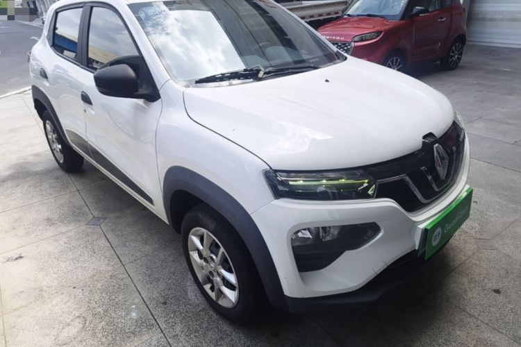 Used Renault E-Nuo 2019 e-Smart Model Front Right 45 Deg