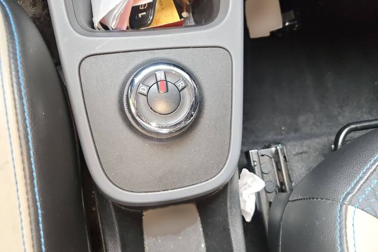 Used Renault E-Nuo 2019 e-Intelligent Model Gear Lever