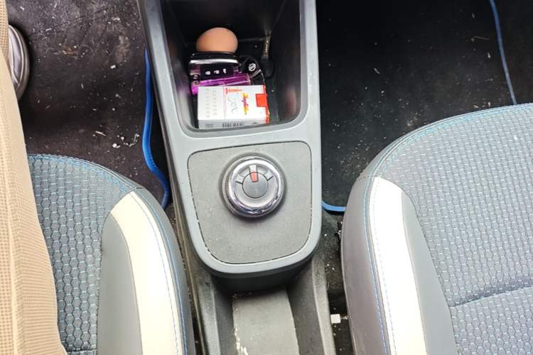 Used Renault E-Nuo 2019 e-Intelligent Model Gear Lever