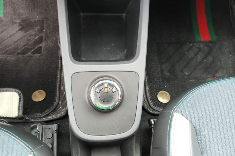 Used Renault E-Nuo 2019 e-Intelligent Model Gear Lever