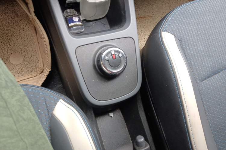 Used Renault E-Nuo 2019 e-Smart Model Gear Lever