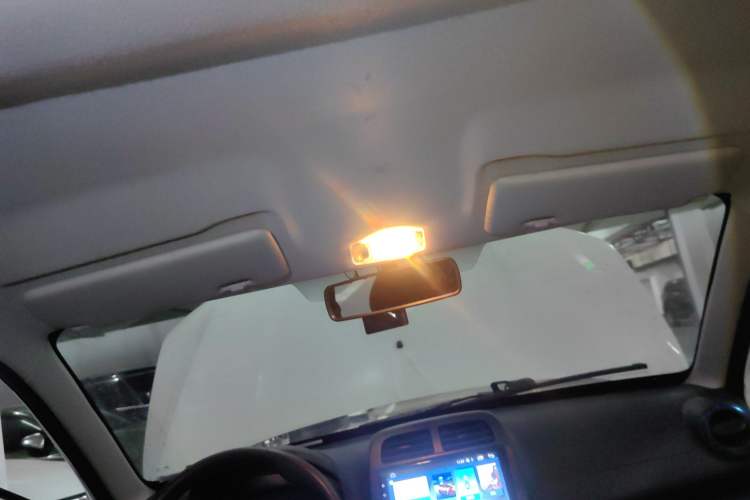 Used Renault E-Nuo 2019 e-Q model Headliner