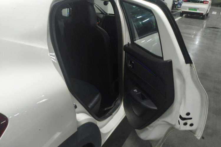 Used Renault E-Nuo 2019 e-Intelligent Model Interior 1
