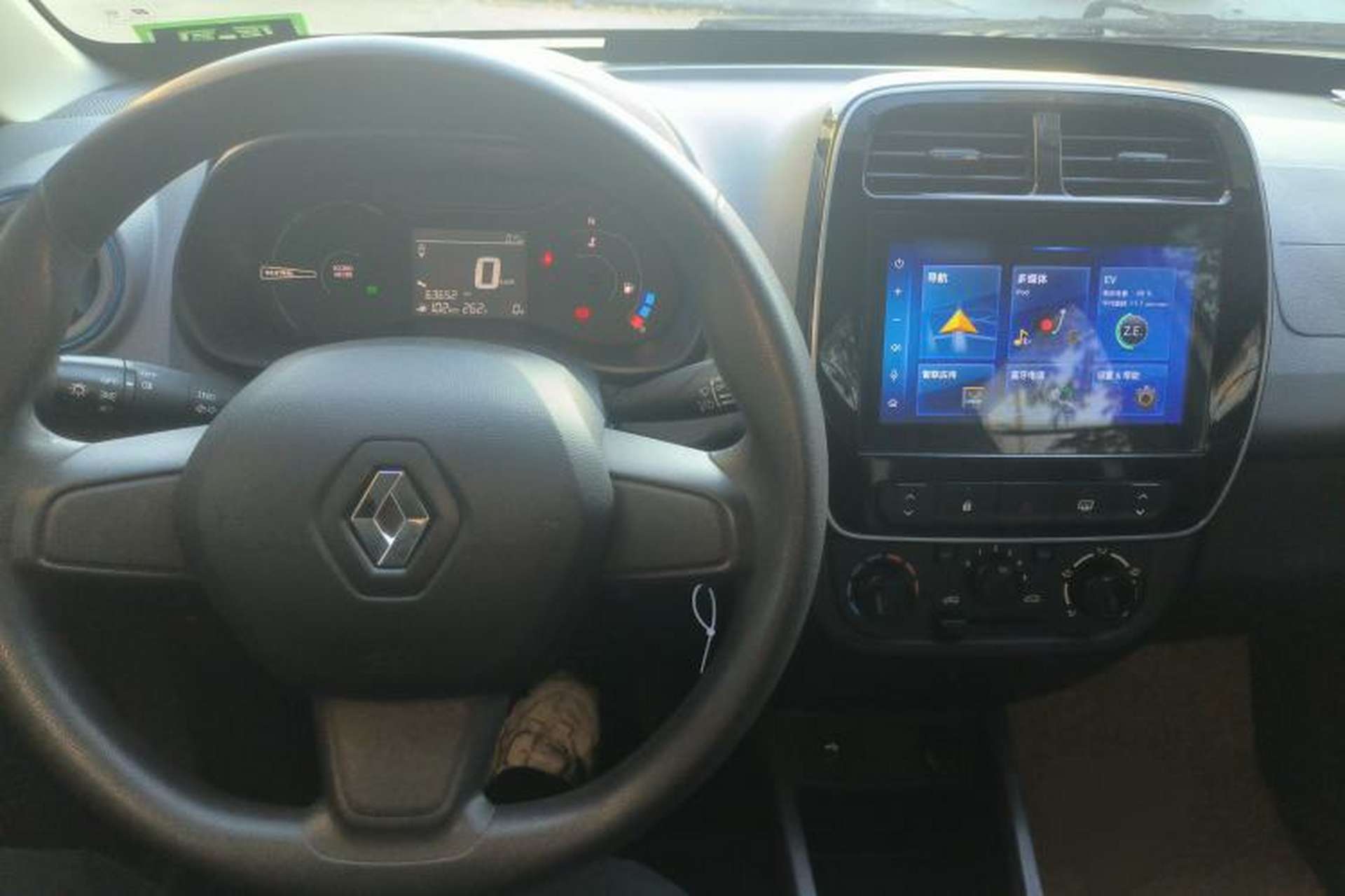 Used Renault E-Nuo 2019 e-Smart Model Interior 2