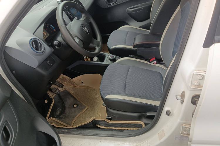 Used Renault E-Nuo 2019 e-Smart Model Left Front Seat
