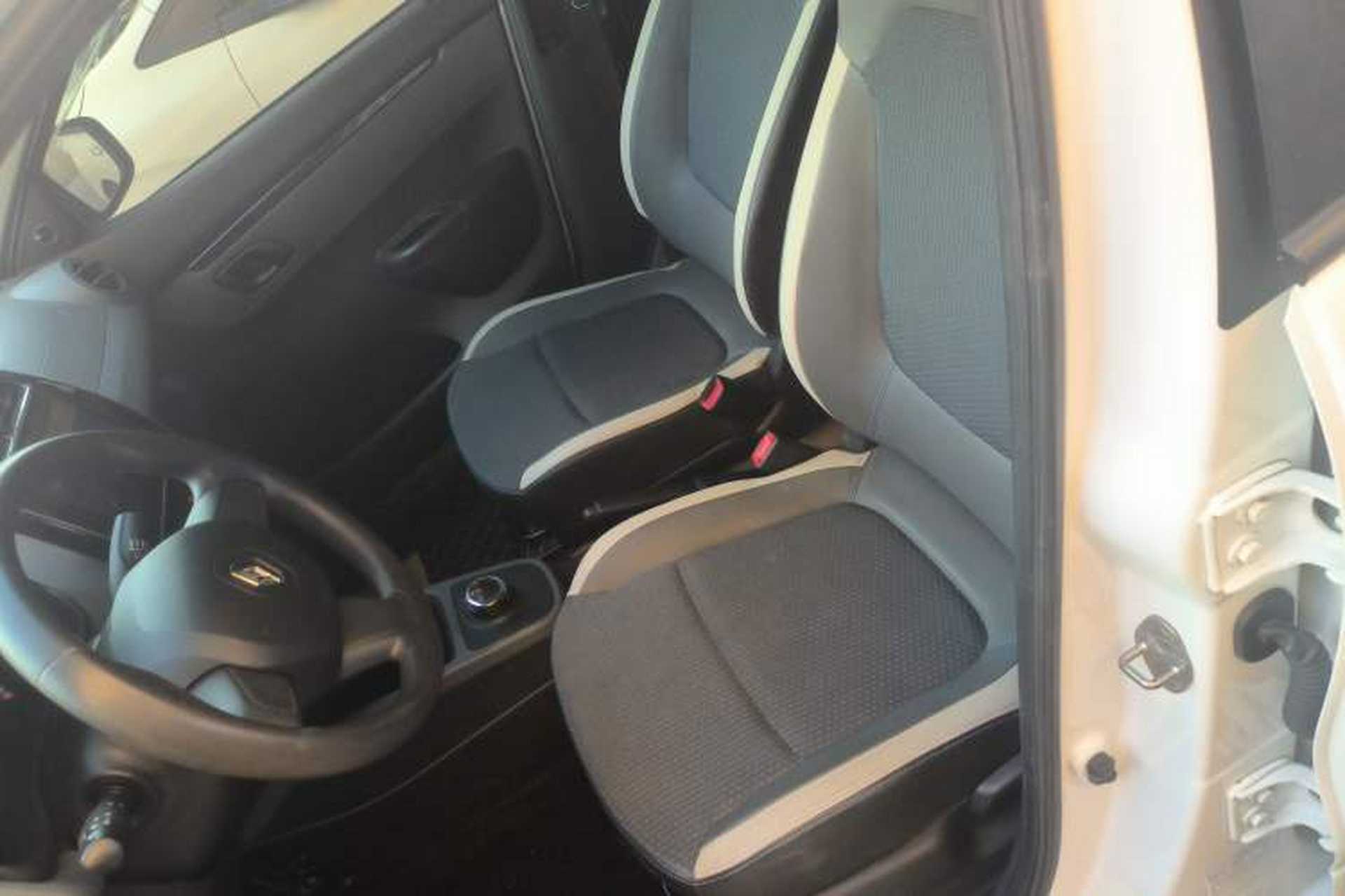 Used Renault E-Nuo 2019 e-Smart Model Left Front Seat