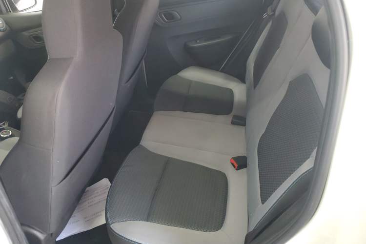 Used Renault E-Nuo 2019 e-Q model Left Rear Seat