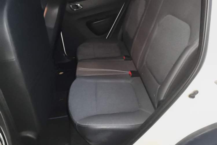 Used Renault E-Nuo 2019 e-Intelligent Model Left Rear Seat
