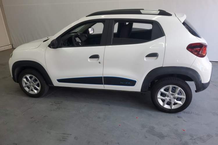 Used Renault E-Nuo 2019 e-Q model Left Side