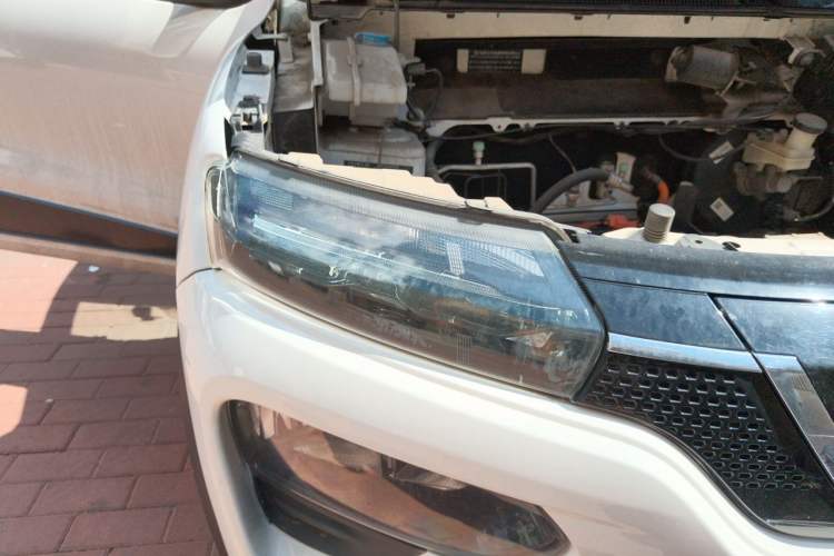 Used Renault E-Nuo 2019 e-Intelligent Model Right Front Headlight