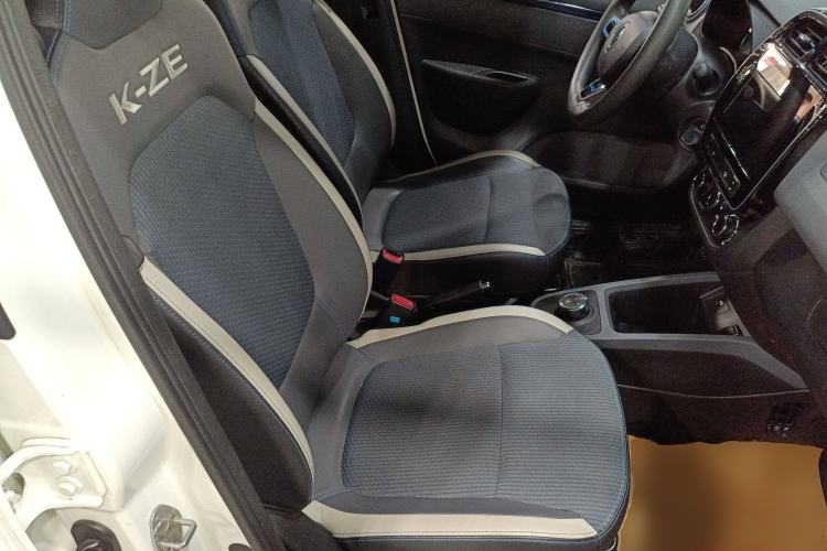 Used Renault E-Nuo 2019 e-Intelligent Model Right Front Seat
