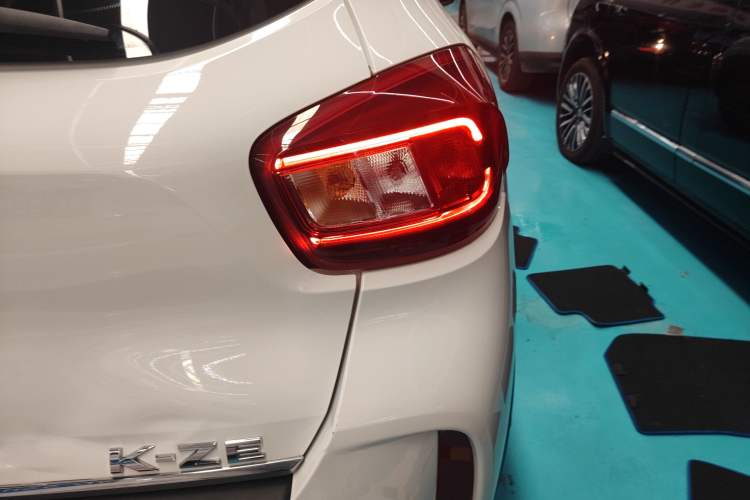 Used Renault E-Nuo 2019 e-Intelligent Model Right Rear Taillight