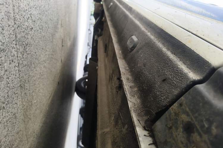Used Renault E-Nuo 2019 e-Smart Model Right Side Sill
