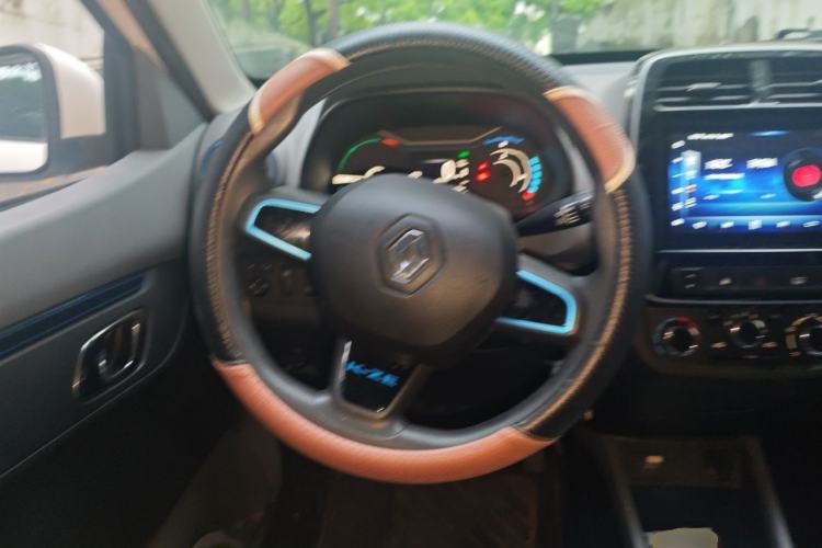 Used Renault E-Nuo 2019 e-Intelligent Model Steering Wheel