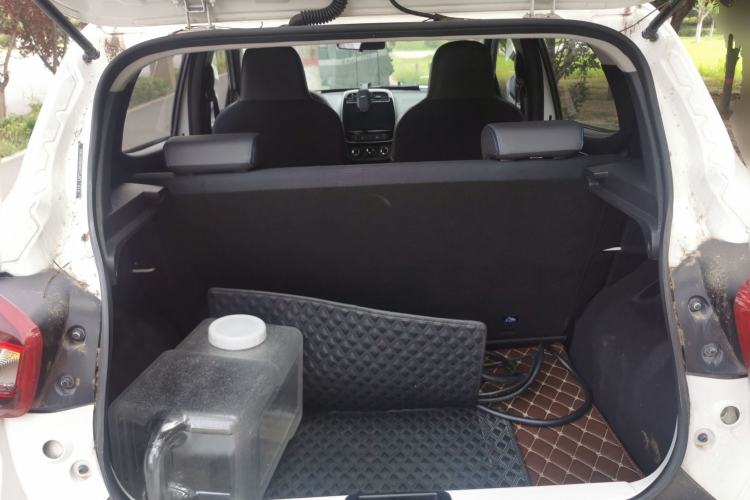 Used Renault E-Nuo 2019 e-Intelligent Model Trunk
