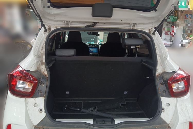 Used Renault E-Nuo 2019 e-Smart Model Trunk