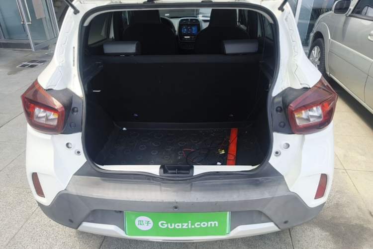 Used Renault E-Nuo 2019 e-Smart Model Trunk