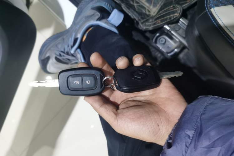 Used Renault E-Nuo 2019 e-Smart Model Vehicle Key