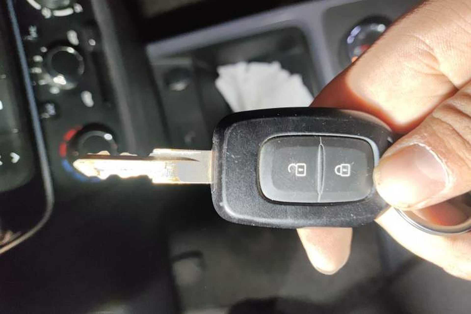 Used Renault E-Nuo 2019 e-Intelligent Model Vehicle Key