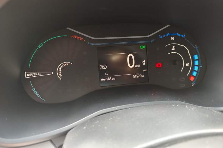 Used Renault E-Nuo 2019 e-Intelligent Model Odometer Close Up