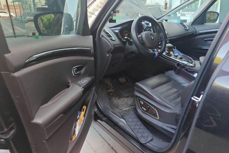 Used Renault Espace Classic 2018 TCe 300 Prestige Edition Driver Seat