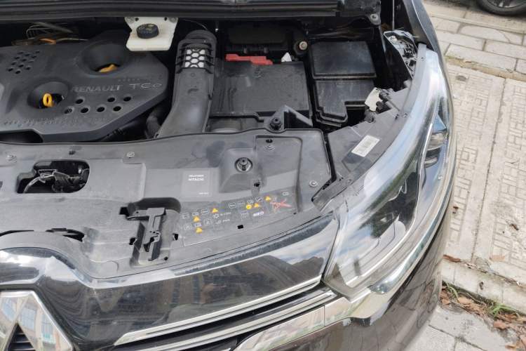 Used Renault Espace Classic 2018 TCe 300 Comfort Edition Engine Bay Left