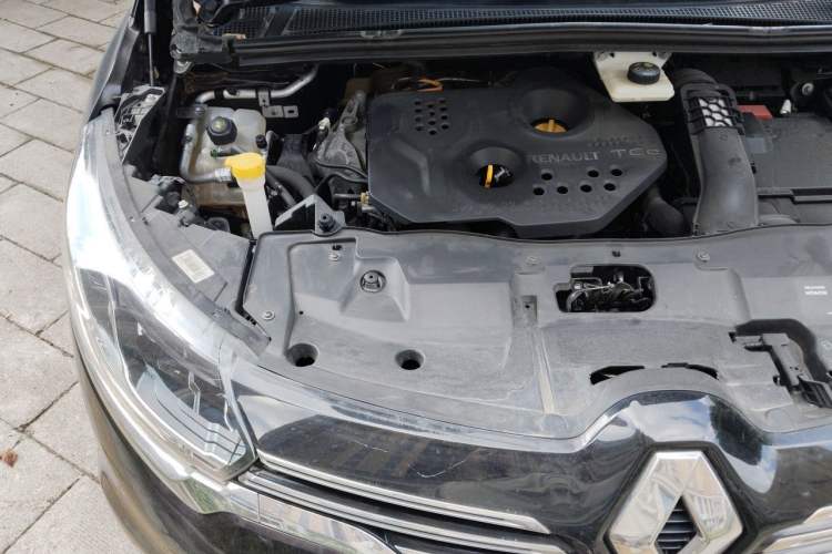 Used Renault Espace Classic 2018 TCe 300 Comfort Edition Engine Bay Right